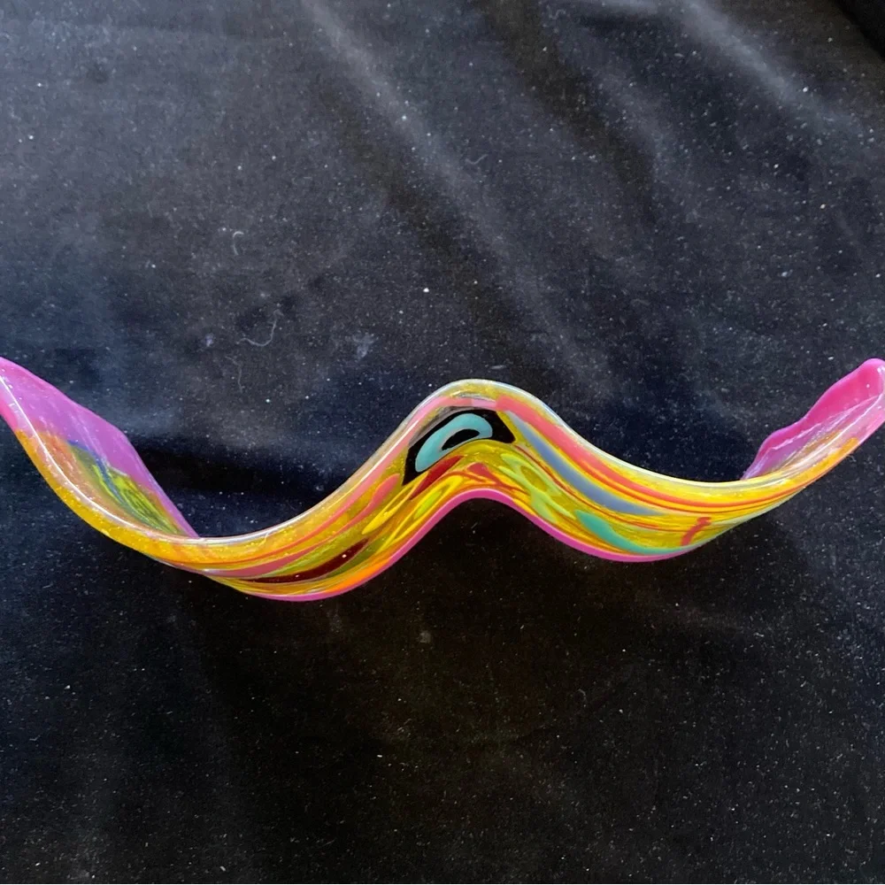 Mermaids Heart”Handmade Fused Art Glass Wave Original  10” X 4.5”Freestanding - Picture 6 of 12